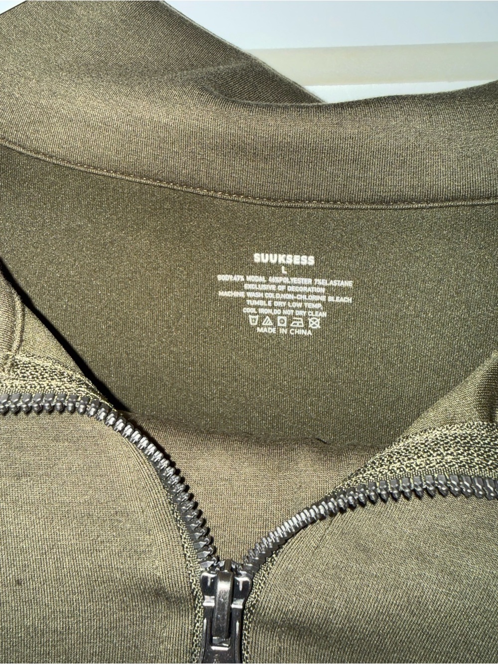 Suuksess Wide-Leg Sweatpants and quarter Zip Set - Picture 6 of 6